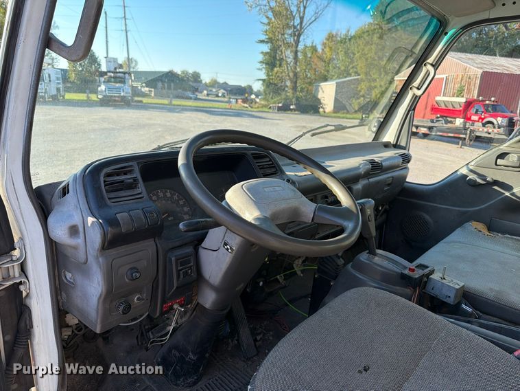 image for item FU8502 1999 Chevrolet W4 dump truck