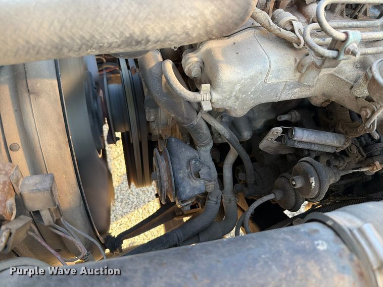 image for item FU8502 1999 Chevrolet W4 dump truck