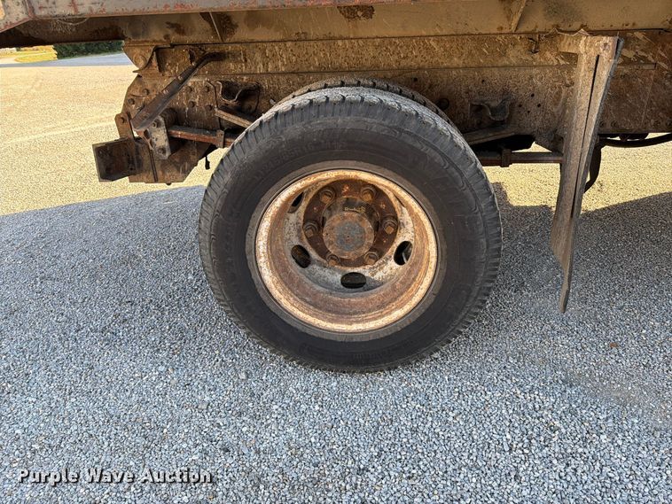 image for item FU8502 1999 Chevrolet W4 dump truck