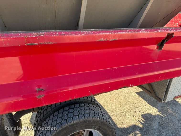 image for item FU8504 2012 Ford F550 Super Duty XL dump truck