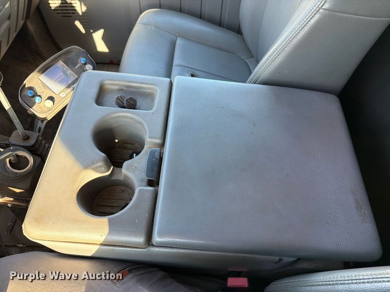 image for item FU8504 2012 Ford F550 Super Duty XL dump truck