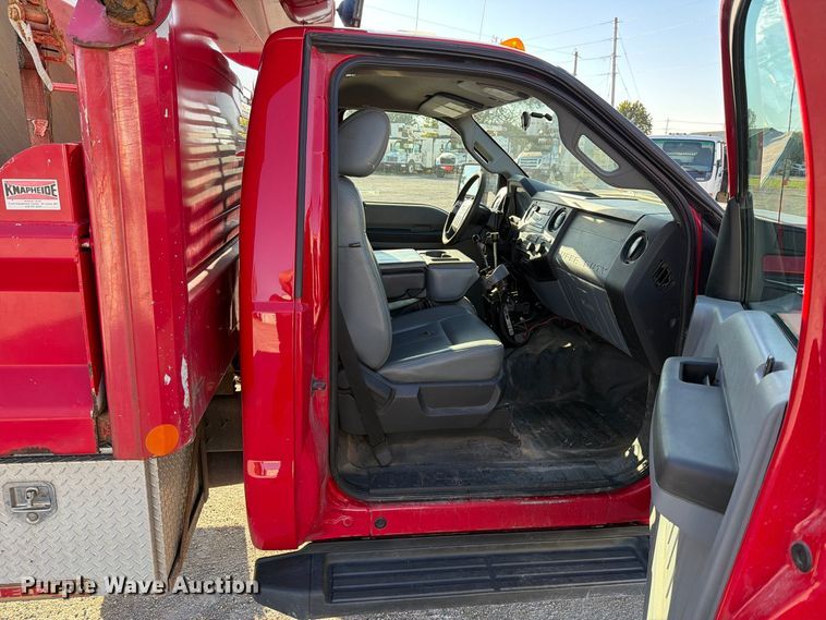 image for item FU8504 2012 Ford F550 Super Duty XL dump truck