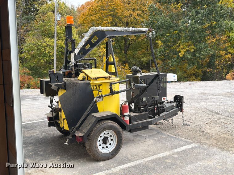 image for item FU8511 2013 Stepp OJK-125 melter applicator