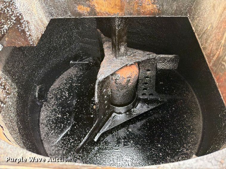 image for item FU8511 2013 Stepp OJK-125 melter applicator