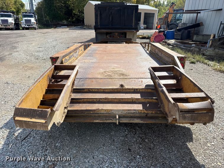image for item FV2035 2003 Belshe T18 