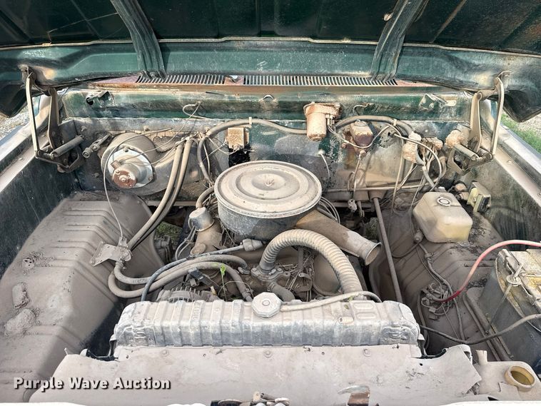 image for item FV2043 1976 Dodge D600 grain truck