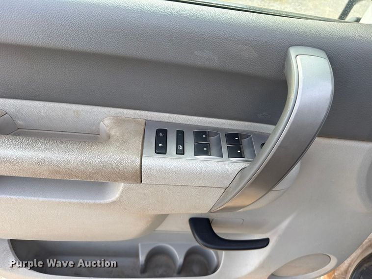 image for item FV2044 2010 Chevrolet Silverado 2500 Ext. Cab pickup truck
