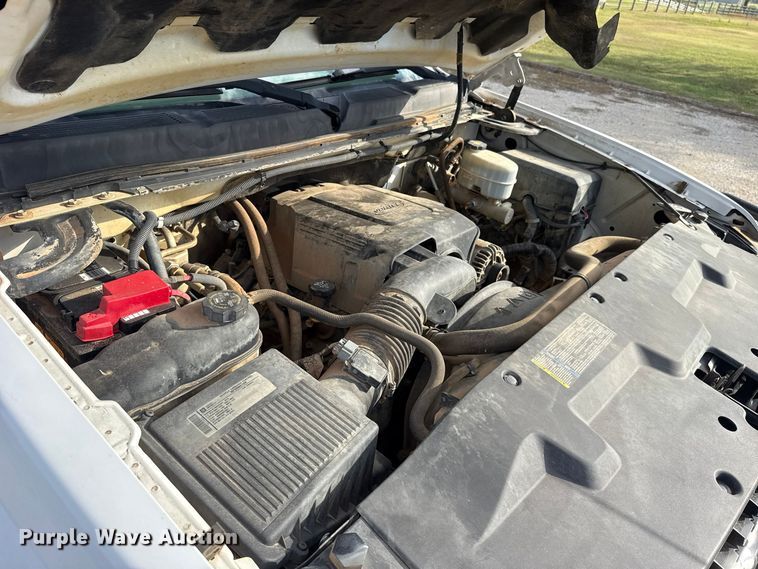image for item FV2044 2010 Chevrolet Silverado 2500 Ext. Cab pickup truck