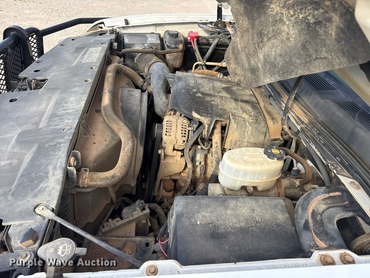 image for item FV2044 2010 Chevrolet Silverado 2500 Ext. Cab pickup truck