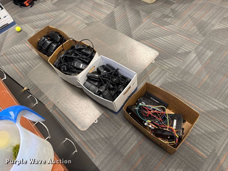 image for item FV2045 Radio equipment