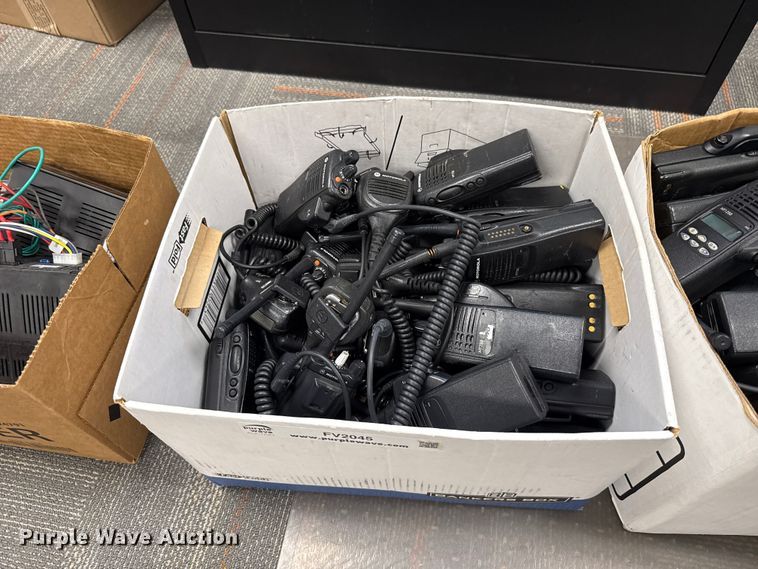 image for item FV2045 Radio equipment