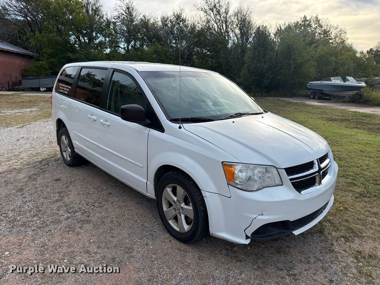 image for item FV2083 2017 Dodge Grand Caravan handicap accessible van