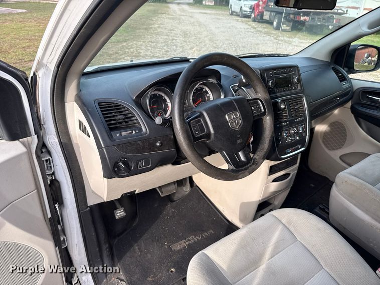image for item FV2083 2017 Dodge Grand Caravan handicap accessible van