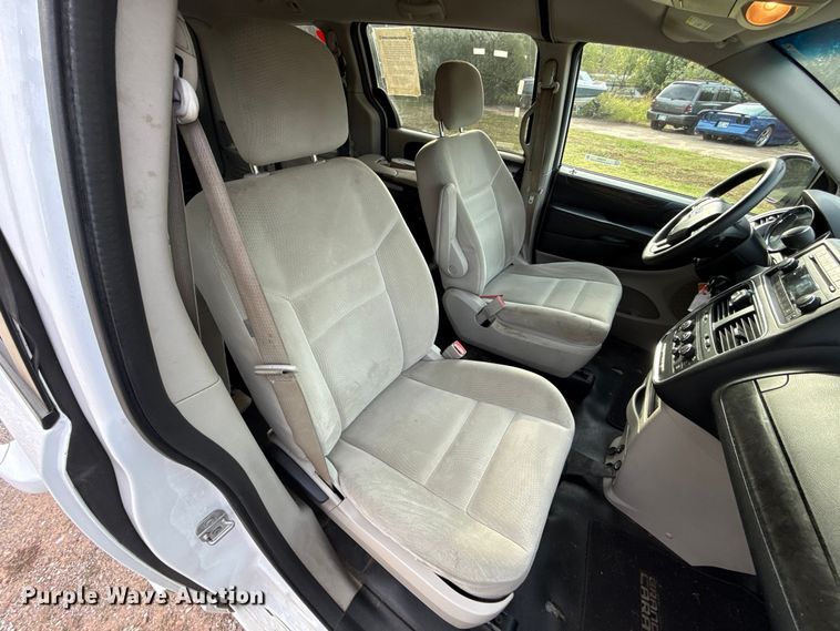 image for item FV2083 2017 Dodge Grand Caravan handicap accessible van