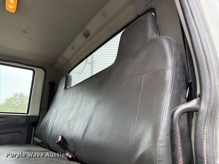 image for item NF9536 2012 International WorkStar 7300 Crew Cab flatbed truck