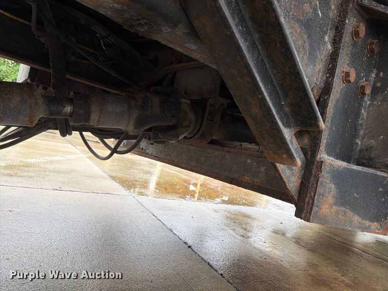 image for item NF9536 2012 International WorkStar 7300 Crew Cab flatbed truck