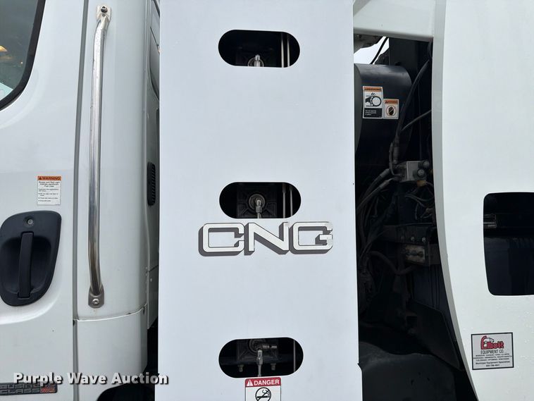 image for item NF9537 2020 Freightliner Business Class M2 street sweeper truck