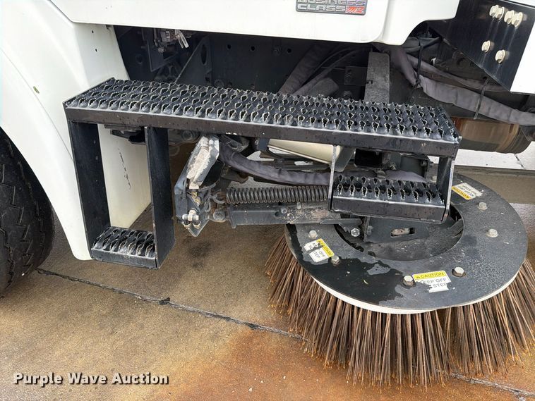 image for item NF9537 2020 Freightliner Business Class M2 street sweeper truck