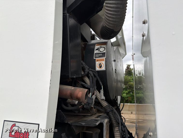 image for item NF9537 2020 Freightliner Business Class M2 street sweeper truck