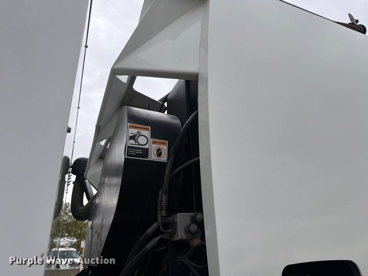 image for item NF9537 2020 Freightliner Business Class M2 street sweeper truck
