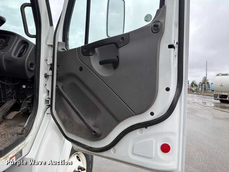 image for item NF9537 2020 Freightliner Business Class M2 street sweeper truck
