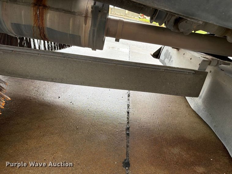 image for item NF9537 2020 Freightliner Business Class M2 street sweeper truck