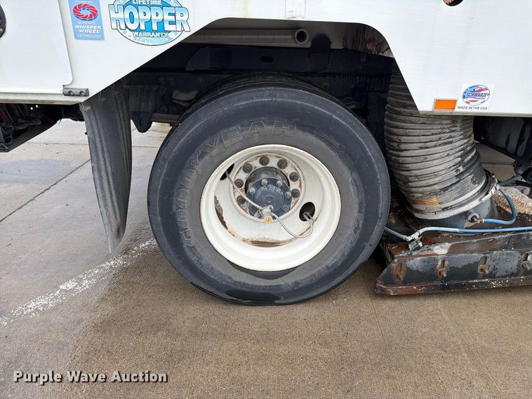 image for item NF9537 2020 Freightliner Business Class M2 street sweeper truck
