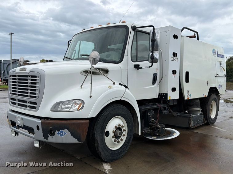 image for item NF9540 2020 Freightliner Business Class M2 street sweeper truck