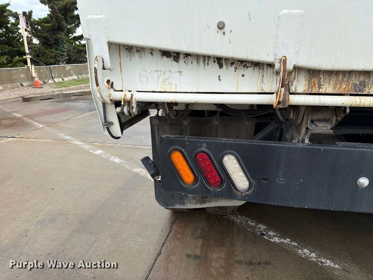 image for item NF9540 2020 Freightliner Business Class M2 street sweeper truck