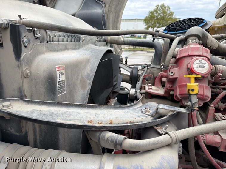 image for item NF9540 2020 Freightliner Business Class M2 street sweeper truck