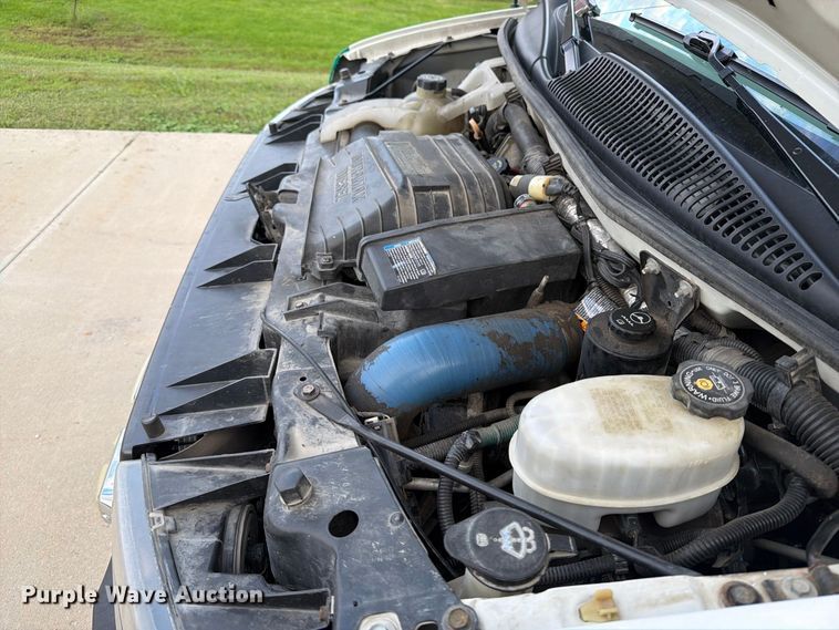 image for item OE9722 2010 Chevrolet Express 4500 ambulance