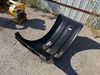 (2) fenders