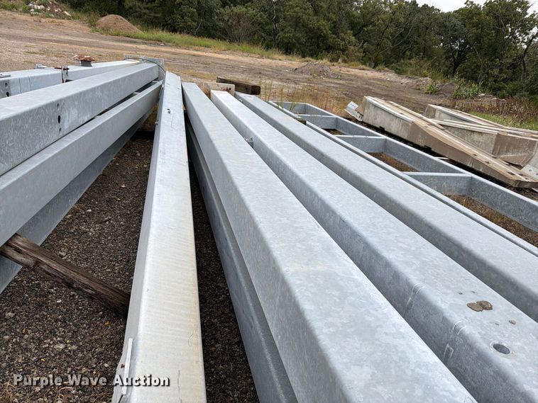 image for item EL1013 (9) steel posts