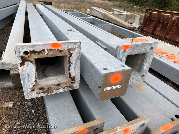 image for item EL1013 (9) steel posts