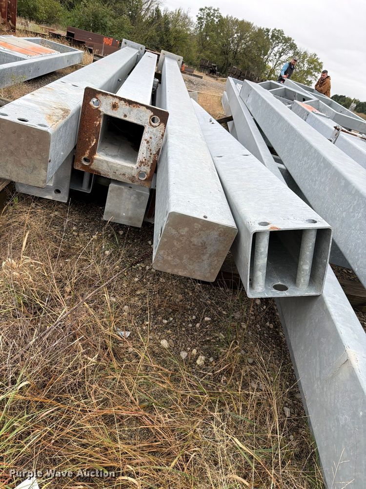 image for item EL1013 (9) steel posts