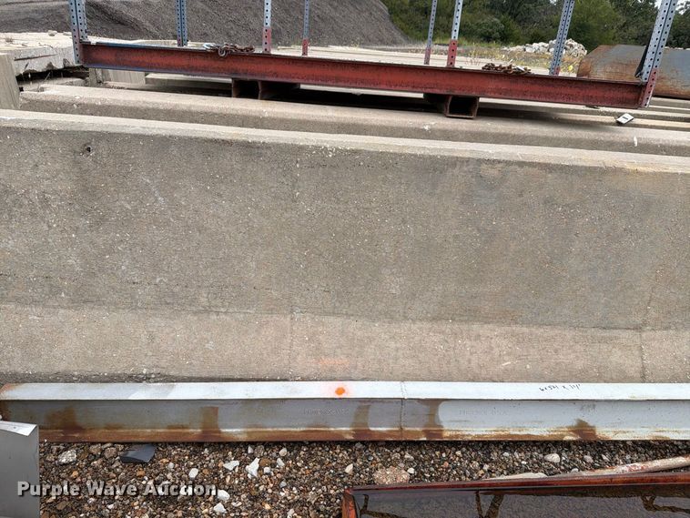 image for item EL1014 (5) steel beams
