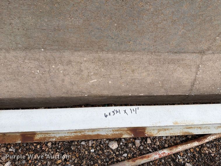 image for item EL1014 (5) steel beams