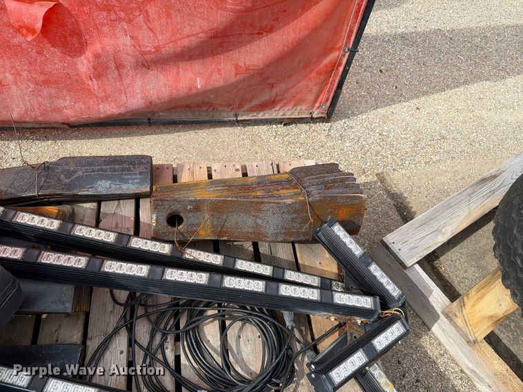 image for item EL1035 Tools