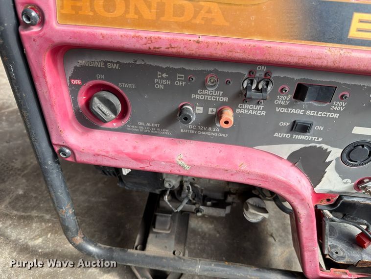 image for item EL1040 Honda EM5000SX generator
