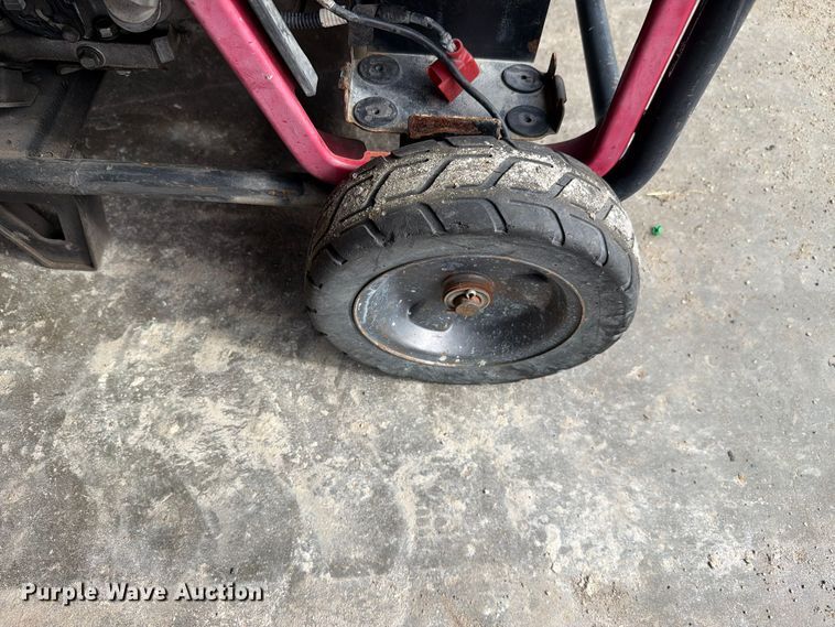 image for item EL1040 Honda EM5000SX generator