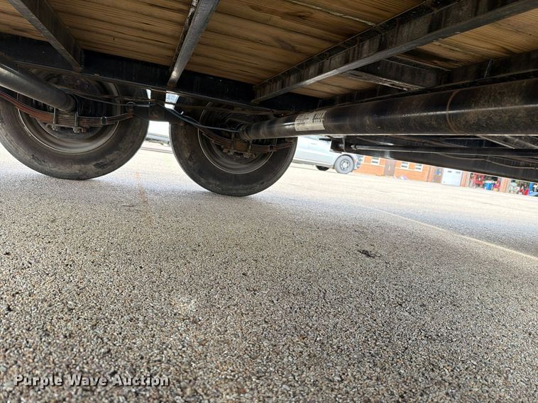 image for item EL1042 2019 Kaufman tilt deck equipment trailer