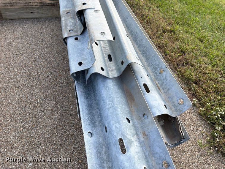 image for item EL1045 (15) 28' guard rails