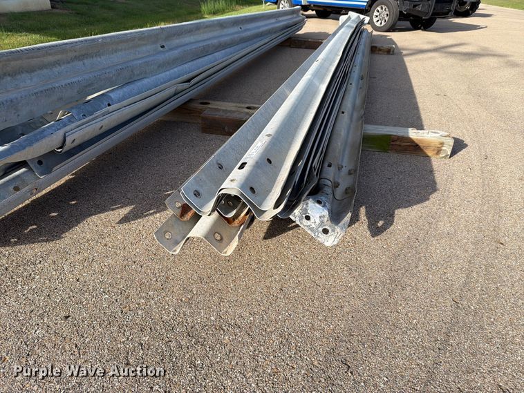 image for item EL1046 (15) 28' guard rails