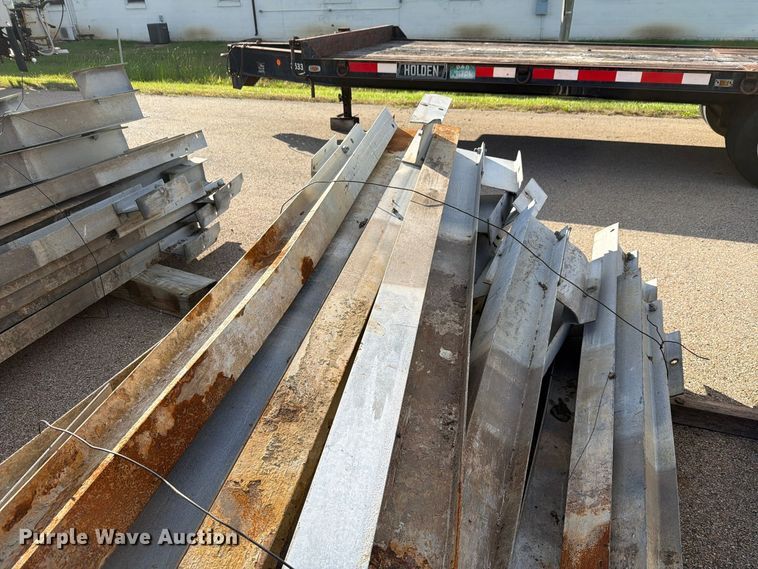 image for item EL1048 (25) guard rail posts