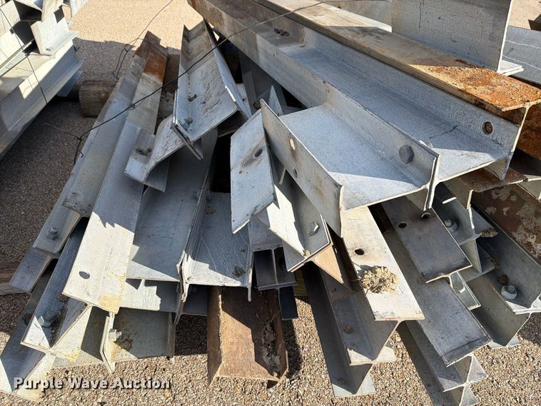 image for item EL1048 (25) guard rail posts