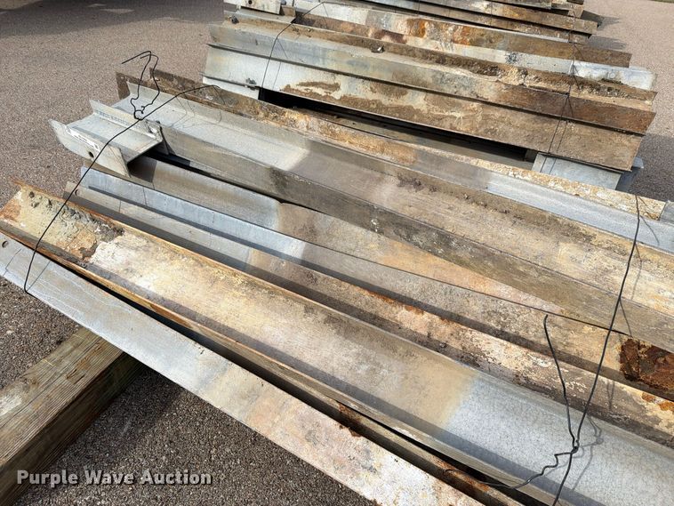 image for item EL1052 (25) guard rail posts