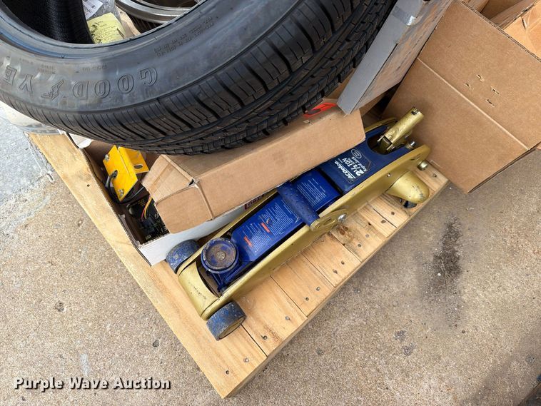 image for item EL1053 Tools