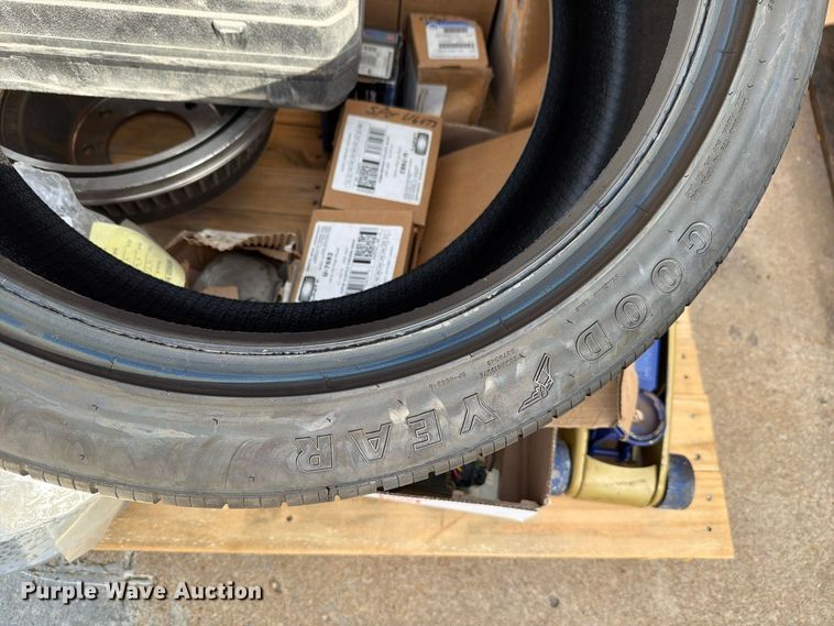 image for item EL1053 Tools