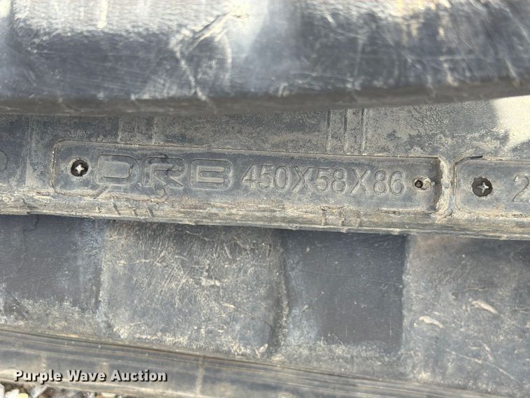 image for item EL1054 (3) rubber tracks