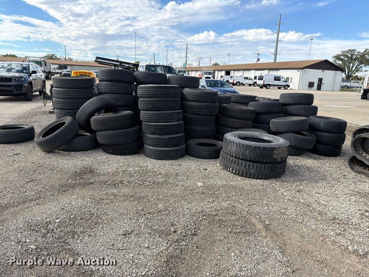 image for item EL1055 Approximately 85 tires